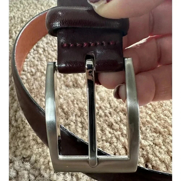 Jos A Bank Mens Brown Fine Italian Leather Belt Solid Brass Buckle Sz 42 1-1/8”W - Picture 2 of 6